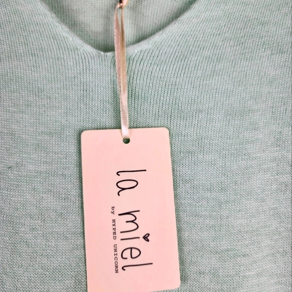 La Miel NWT Mint Slouchy V-Neck Pull-Over Sweater Size S/M - Picture 4 of 8